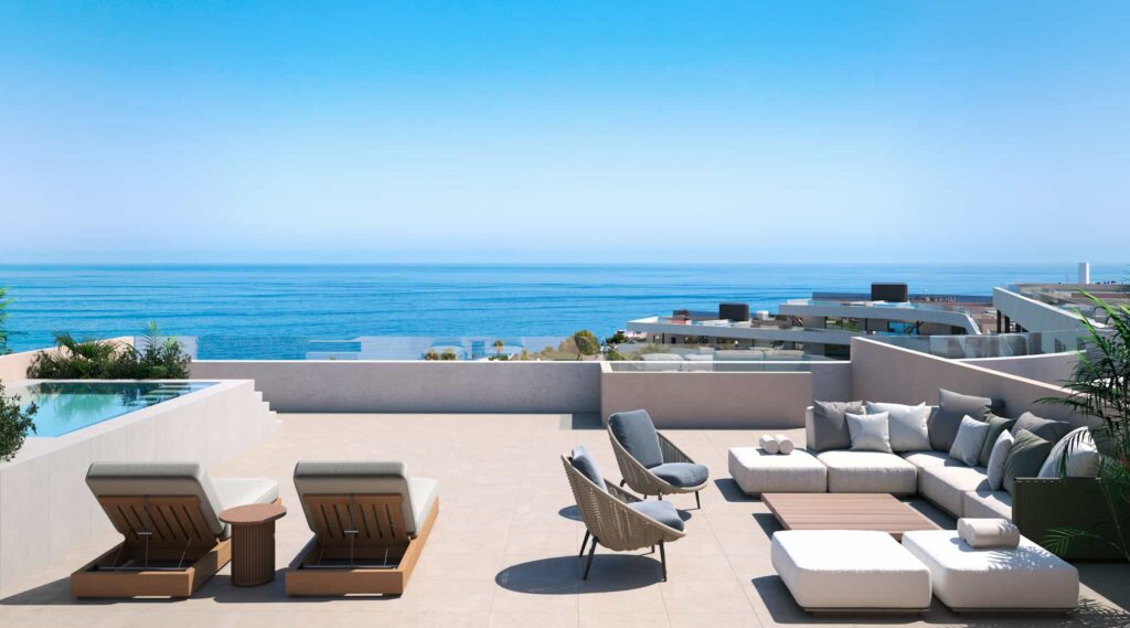 obra nueva en Manilva Málaga - Terraza, piscina y zona relax - Grupo Jamsa