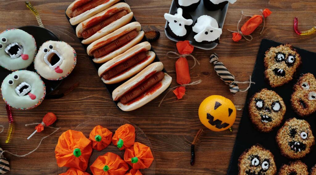 Mesa dulce con ideas de Halloween | Ideas para decorar tu casa y organizar una fiesta terrorífica de Halloween